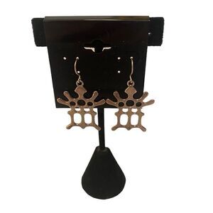 Vintage Sterling Silver Asian Inspired Dangle Earrings.